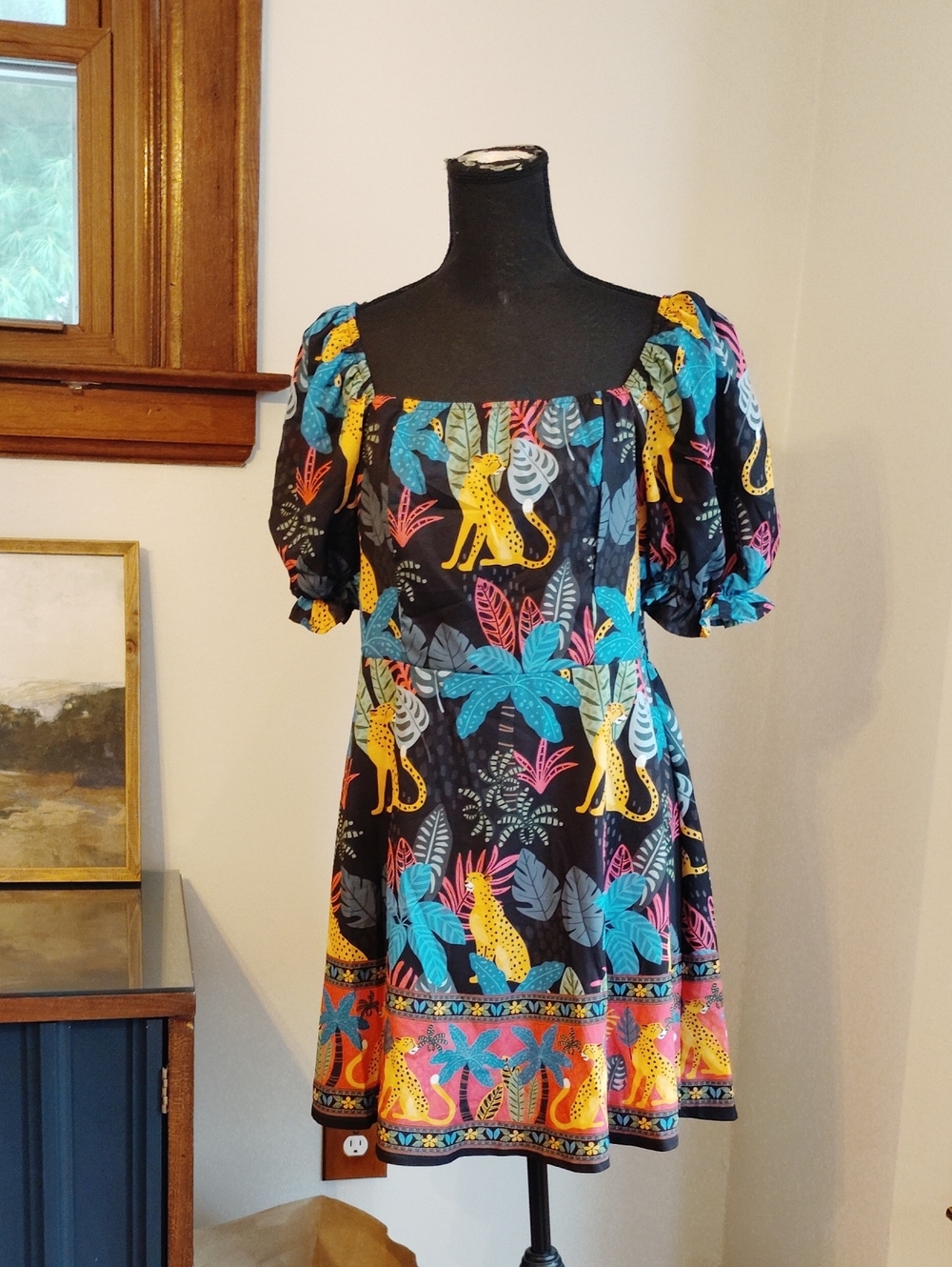 SHEIN Black Tropical Animal Print Square-Neck Puff Sleeve Dress